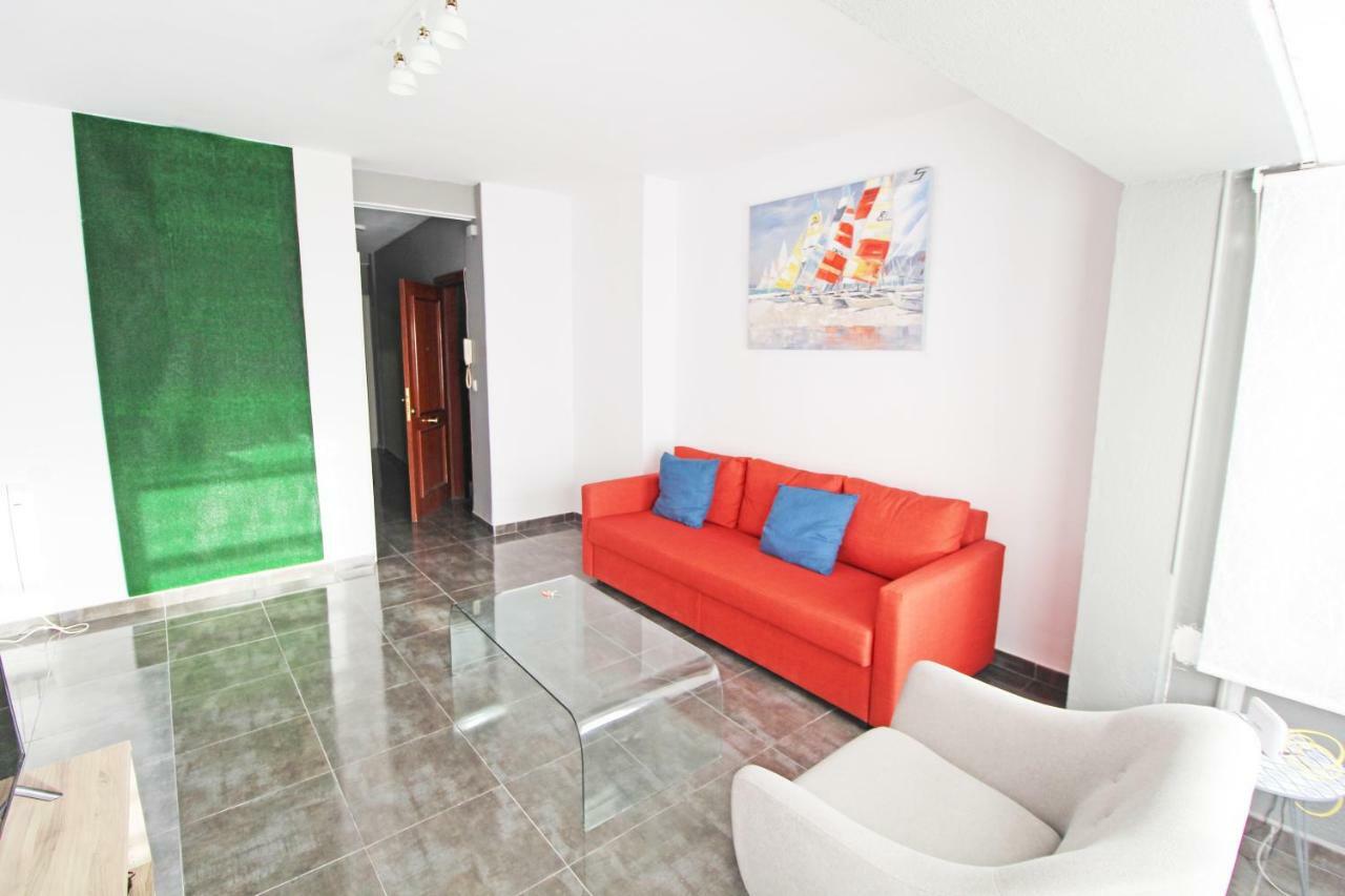 Centrico Y Espacioso Piso En Barrio Tranquilo Alicante Exterior foto